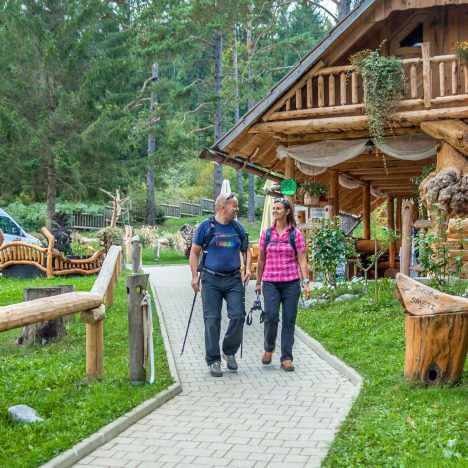 Świątynie, kościoły i meczety – co warto wiedzieć przed wejściem